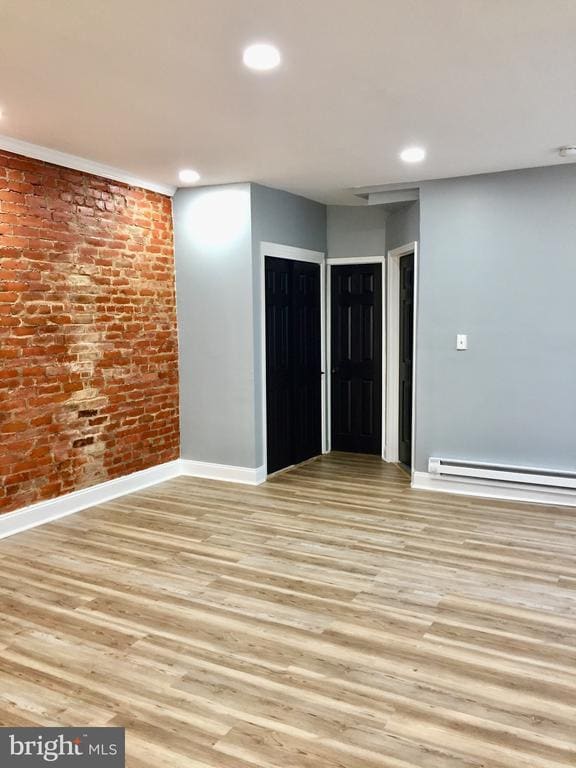 Building Photo - 417 N Salford St