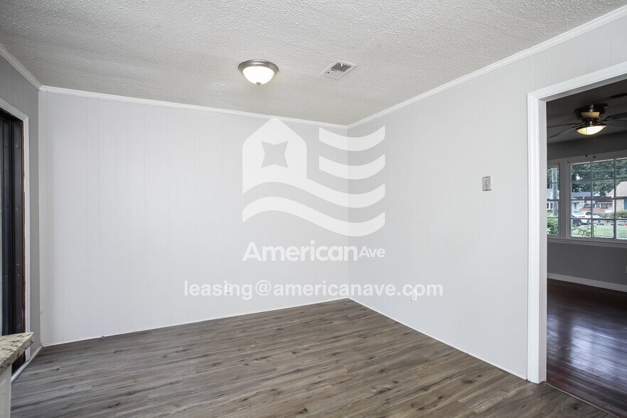 Building Photo - 4340 Crestlite Dr