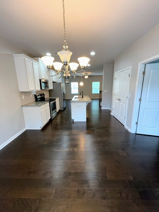 Building Photo - Discover Where Style Meets Function! Spaci...