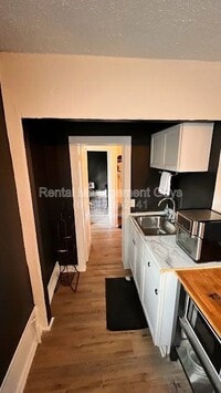 Building Photo - 3245 3rd Ave S