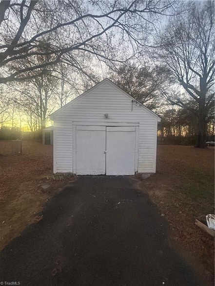 Building Photo - 311 Johnsie and Billie Harris St