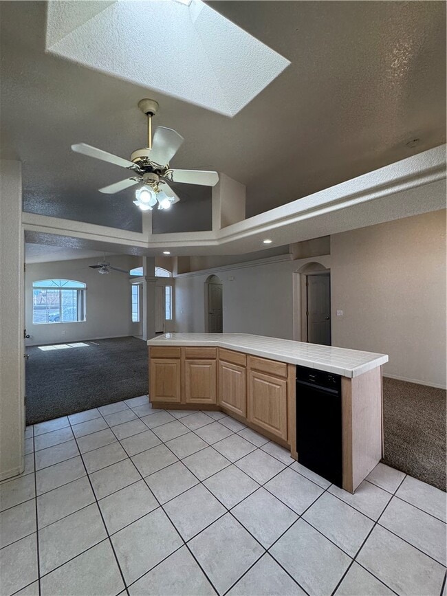 Building Photo - 3434 Mineral Park Dr