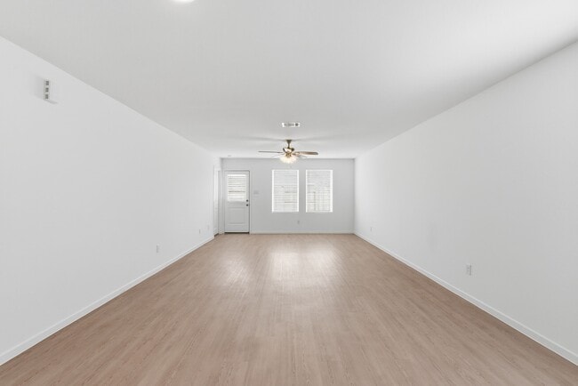 Building Photo - 6418 Geyser Starish Dr