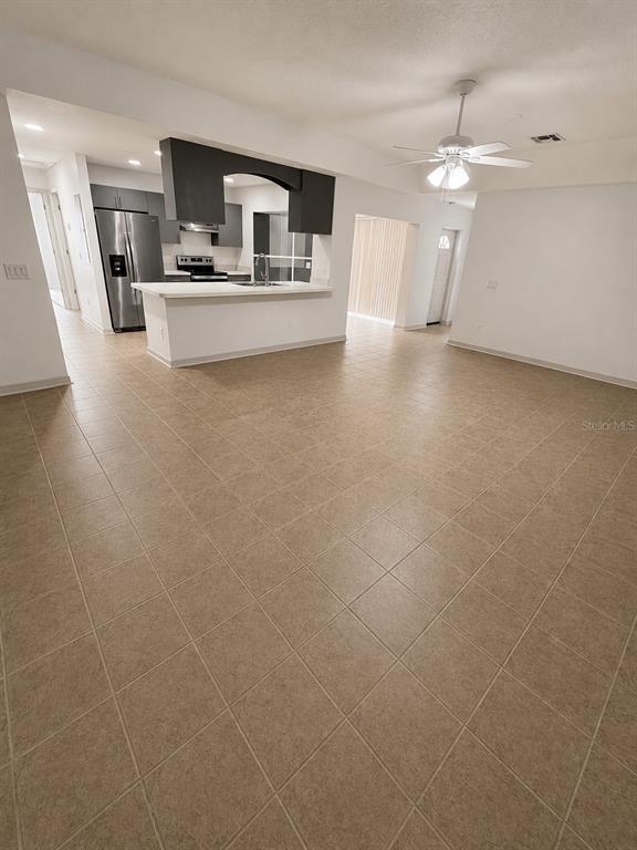 Building Photo - 3029 Walnut Ct