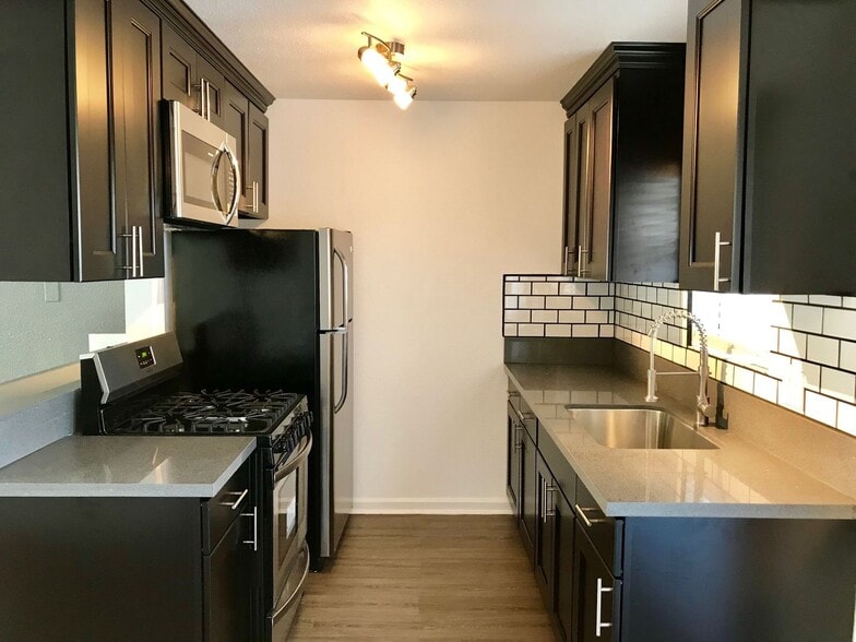 Interior Photo - Villa Platinum Apartments