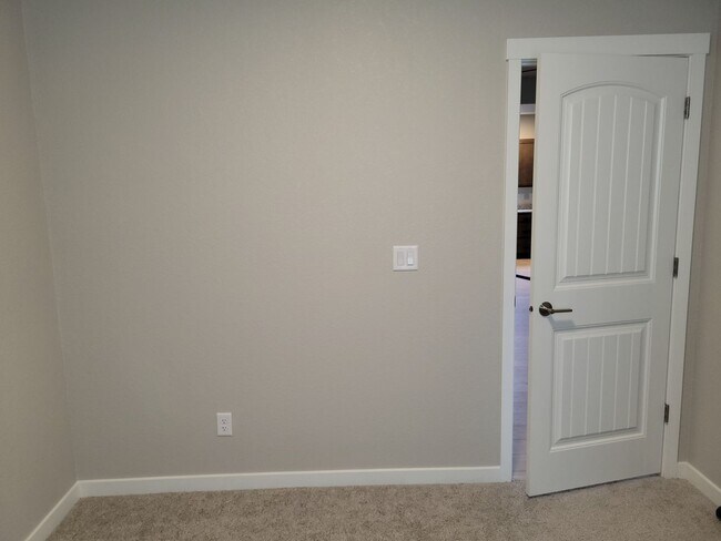 Building Photo - 5281 Palomino Ranch Point