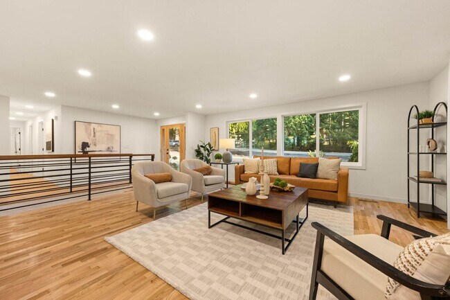 Building Photo - Luxury Executive Woodinville Retreat | Fully Renovated | Sauna | 1.84 Acres | Minutes to Microsof...