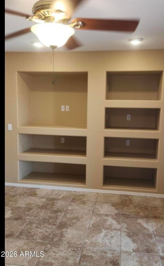 Building Photo - 2134 W Pleasant Ln