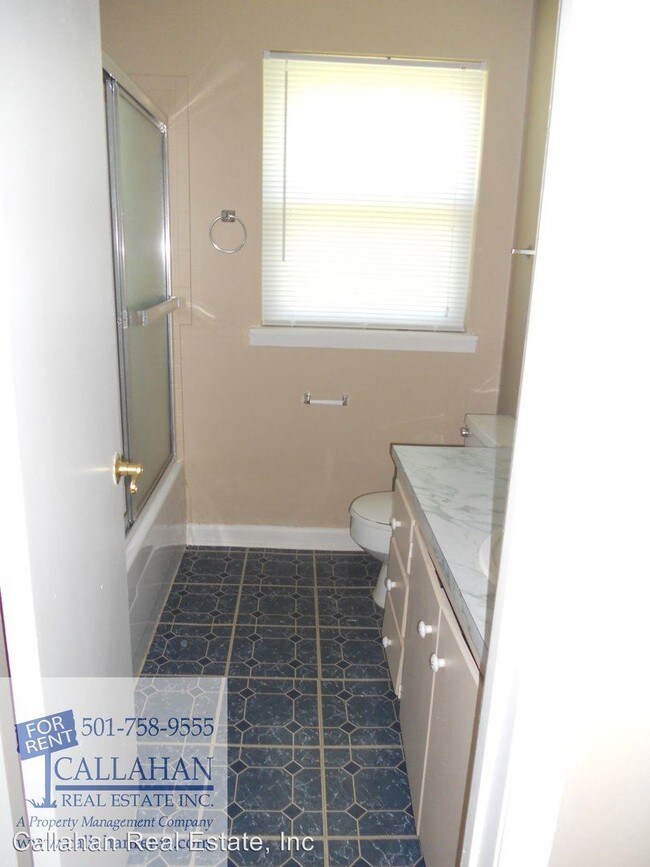 Building Photo - 3 br, 1 bath House - 31 Aloha