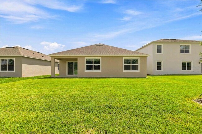 Building Photo - 1041 Champion Ridge Dr