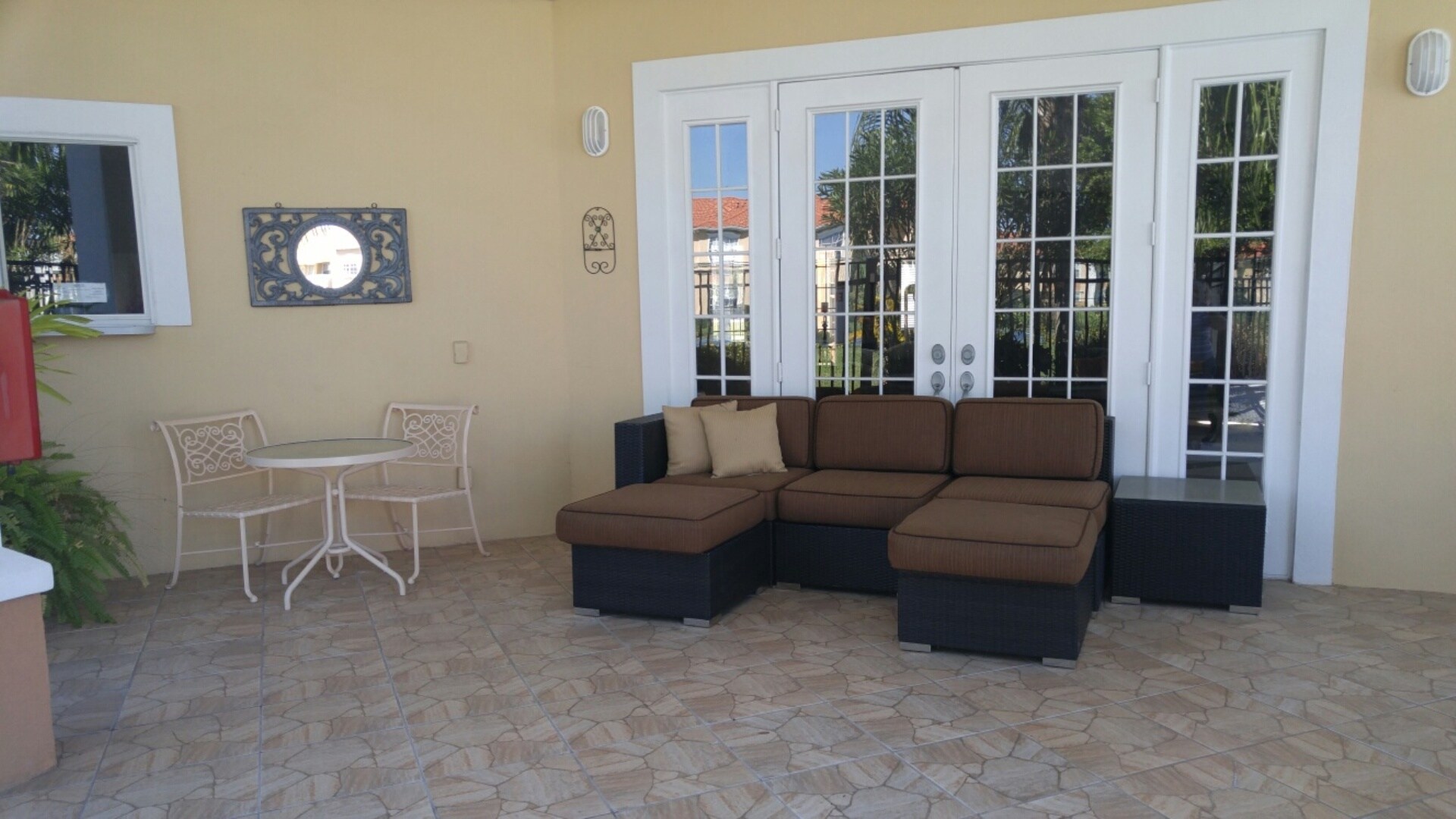 Building Photo - 1030 Villagio Cir