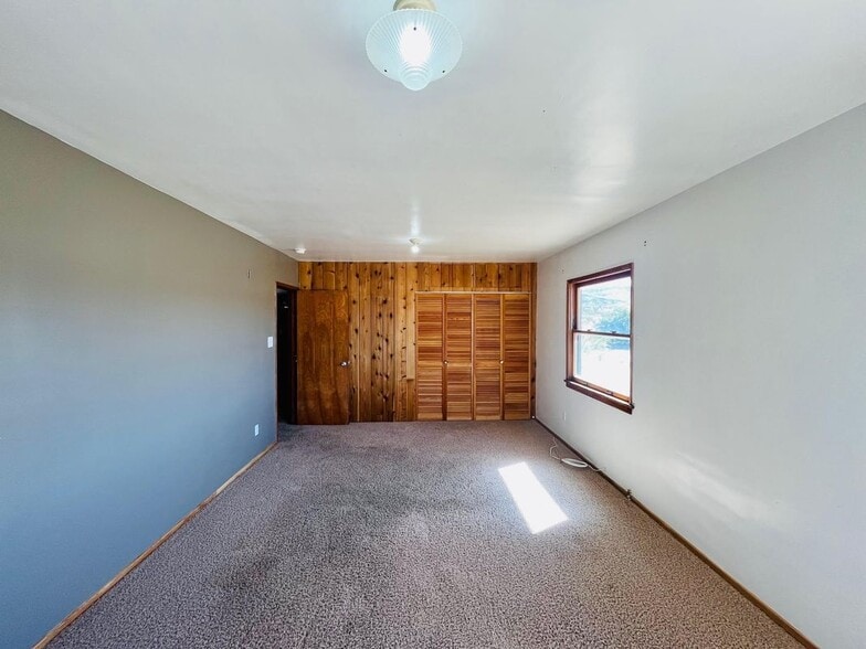 Building Photo - 35022 82nd St E