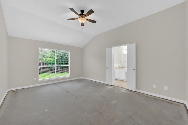 Building Photo - 22727 Bridgewater Dr