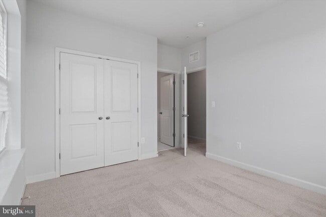 Building Photo - 501 Triggerfish Dr