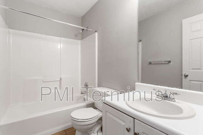 Building Photo - 1312 Telhurst Ct NW