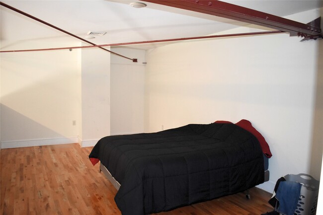 Building Photo - 257 Washington St