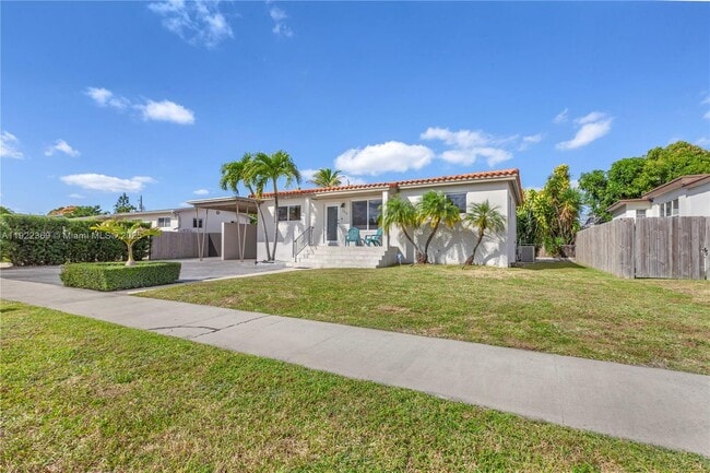 Building Photo - 7915 SW 23rd St