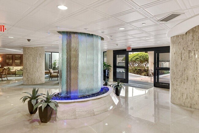 Building Photo - 3000 N Ocean Dr