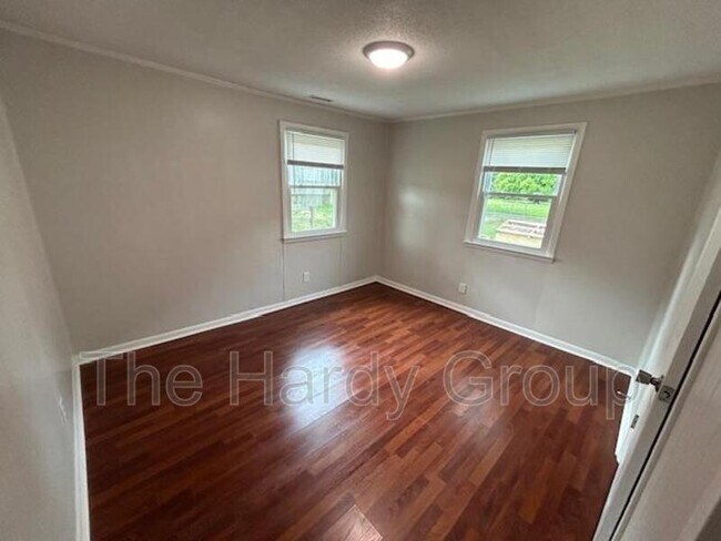 Building Photo - 173 Carroll Hollow Rd