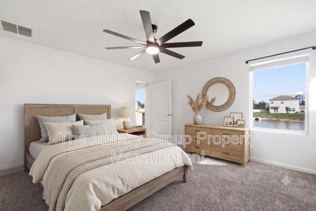 Building Photo - 15729 Equine Gait Dr