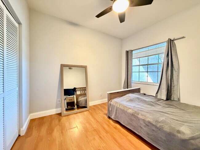 Building Photo - 651 Cypress Lake Blvd