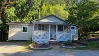 Building Photo - 24766 Skyland Rd