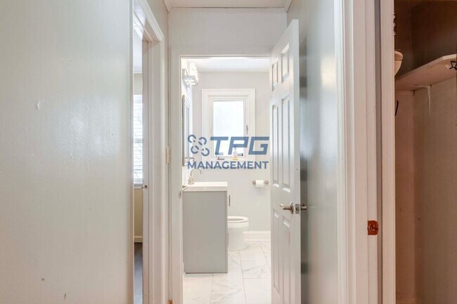 Building Photo - 29 Glendale Rd