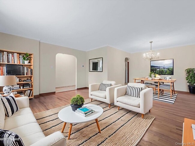 Building Photo - 58-52 208th St