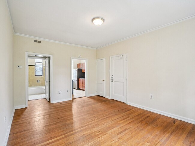 Floorplan - Cameron Court Apartments