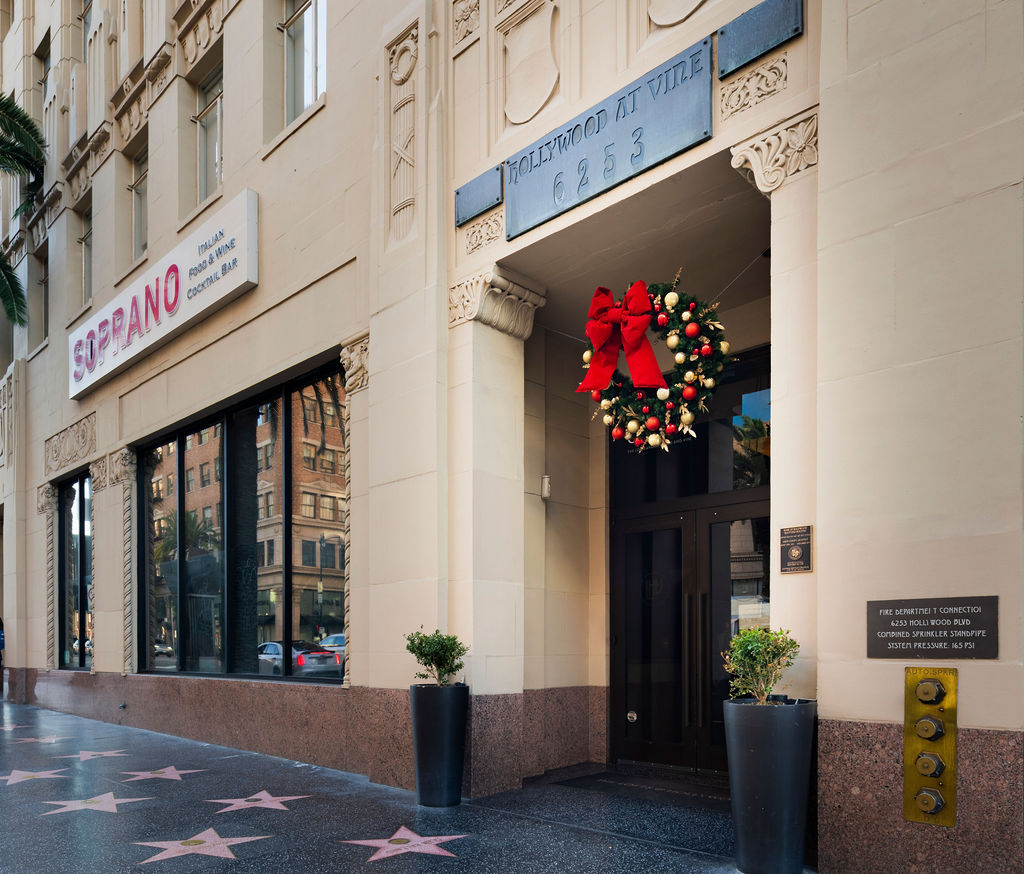 Building Photo - 6253 Hollywood Blvd