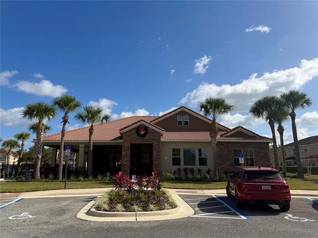 Building Photo - 2090 Water Tupelo Way