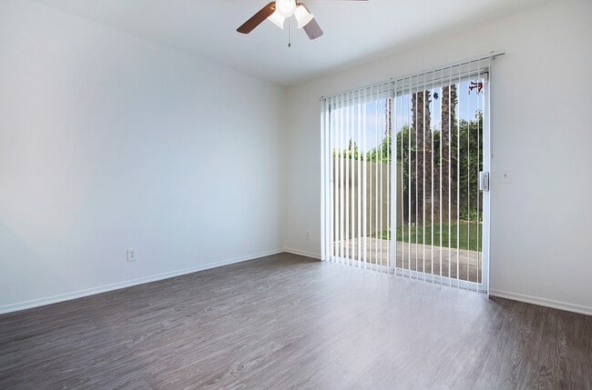 Building Photo - Los Timbres Street Duplex
