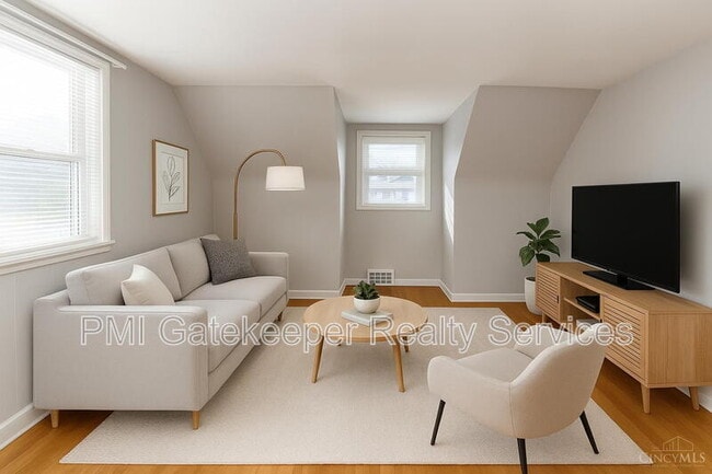 Building Photo - 5618 Leumas Rd