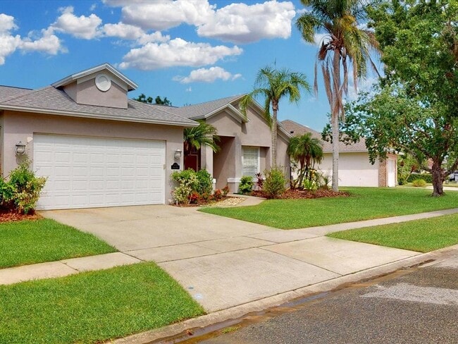 Building Photo - 3943 Ocita Dr