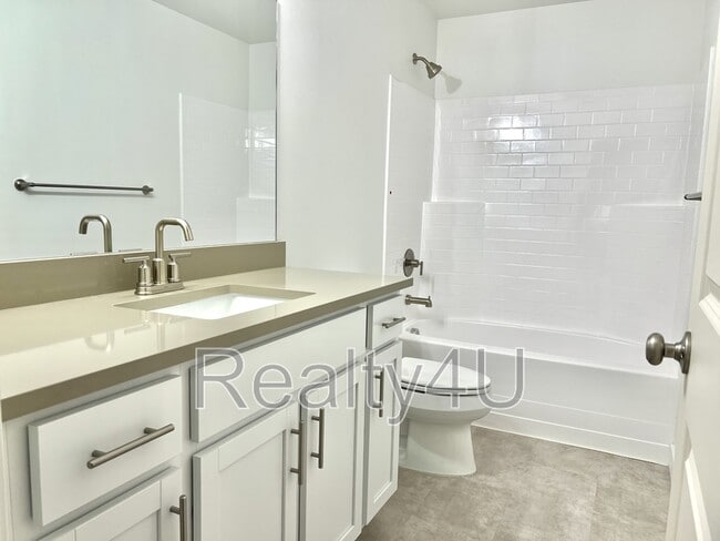 Building Photo - 3553 Hardman Way