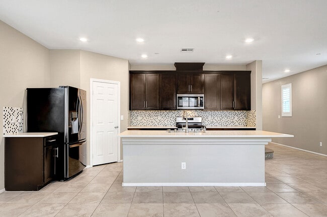 Building Photo - 3017 Termini Ave