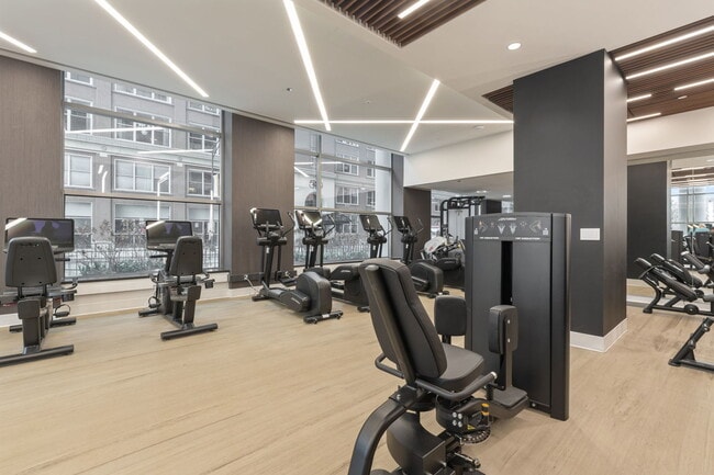 Building Photo - 600 N Lake Shore Dr