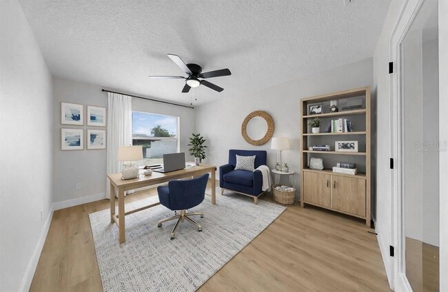 Building Photo - 6515 Santiago Ct