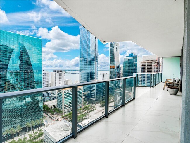 Building Photo - 1300 S Miami Ave