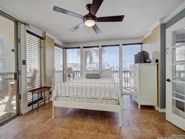 Building Photo - 15002 Windward Dr