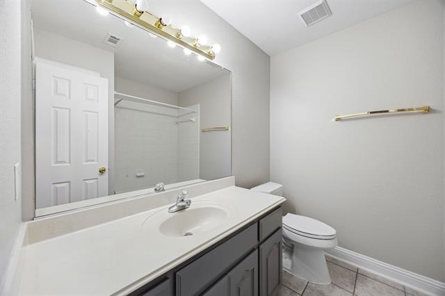 Building Photo - 1904 Meera Ln