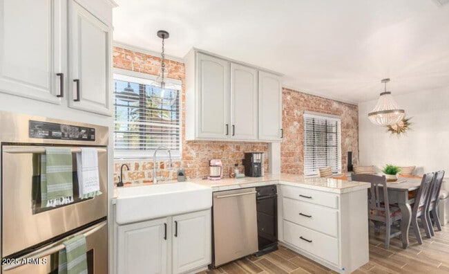 Building Photo - 1720 N Whittier Dr