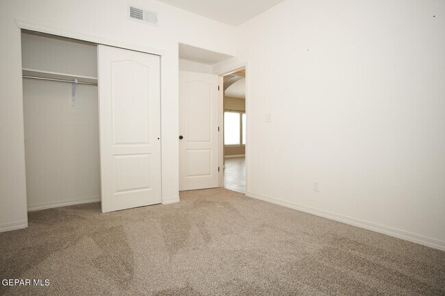 Building Photo - 14364 Tobe Davis Dr