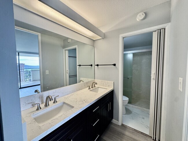 Building Photo - 98-500-500 Koauka Loop