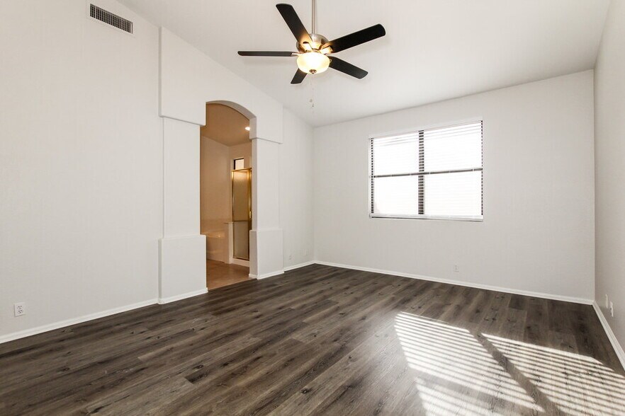 Building Photo - 20026 North 21st St