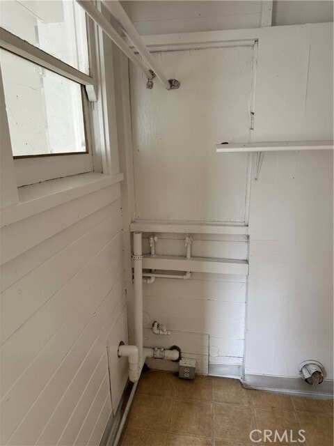 Building Photo - 117 Harris Dr