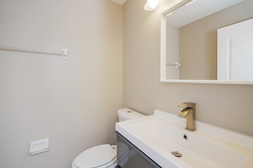Building Photo - 2172 Brandywine Falls Way