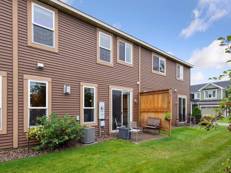 Building Photo - 12563 Okinawa Cir NE