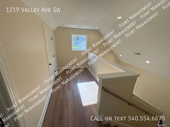 Building Photo - 1219 Valley Ave SW