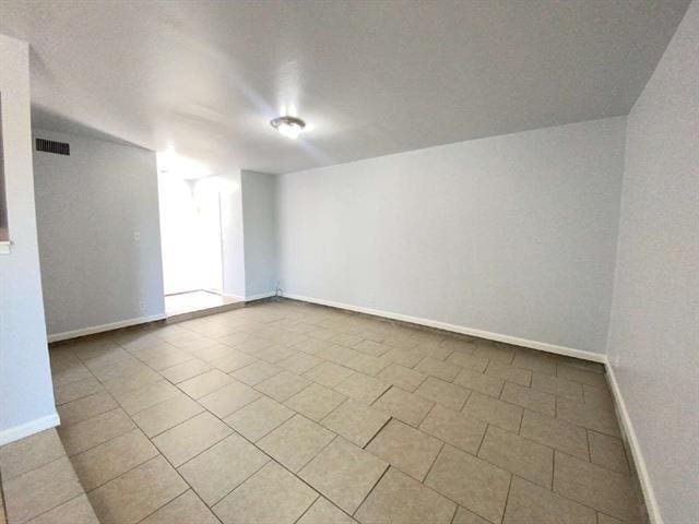 Building Photo - 6810 Trail Lake Dr